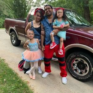 Meet your Posher, Sid